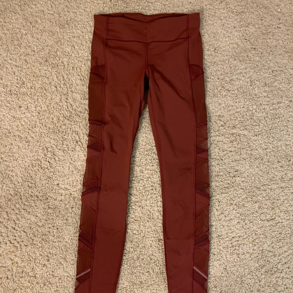 Lululemon Speed up tight mesh 28”